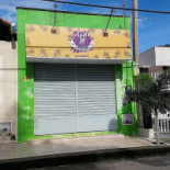 Brito's Exterior