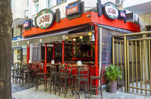 Jobi outside