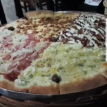 Máfia Pizzaria, Chopperia Nourriture