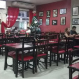 Máfia Pizzaria, Chopperia À l'intérieur