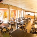 Mangiare À l'intérieur