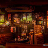Black Pub À l'intérieur
