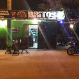 Brito's Exterior