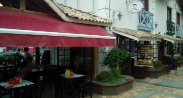 Agua Na Boca Exterior