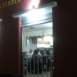 Dont's Pizzaria Dentro