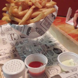 Cilindrada Burger Drinks Comida