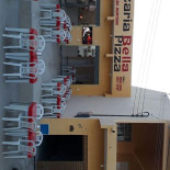 Pizzaria Bella Pizza À l'intérieur