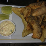 Pinga Com Torresmo Comida