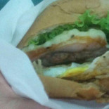 Gouveia Lanches Comida
