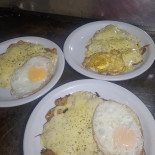 Tuta E Pedrinho Nourriture