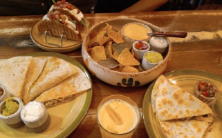 La Rosa Mexicana food