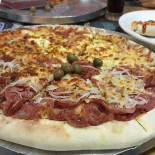 Gr Pizzaria Comida