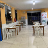 Parada Frinhani À l'intérieur