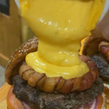 Nelti's Burger Nourriture