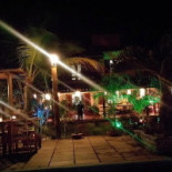 Pequeno Jardim outside