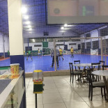 Bob's Dentro