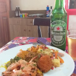 Nossa Casa E Frutos Do Mar Comida