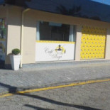 Café Com Pinga Outside