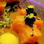 Tsuru Sushi Wine Comida