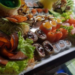 Tsuru Sushi Wine Comida