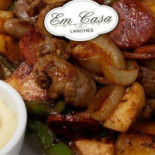 Em Casa Lanches Nourriture