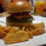 Bendita Hamburgueria Comida