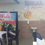Ideal Lanches À l'intérieur