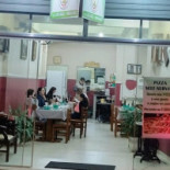 E Pizzaria Frigideira À l'intérieur