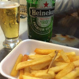 Hangus Burger Comida
