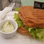 Mr. Pina Gourmet Comida