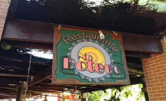 No Boteco outside