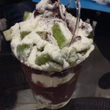 Point Acai Tapioca. Comida
