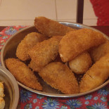 Maria Bonita E Petiscaria Comida