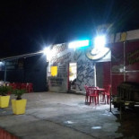 FlÁvio's Burger Exterior