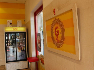 Recheados Esfiharia E Pizzaria