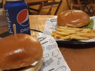 Mister Burgue