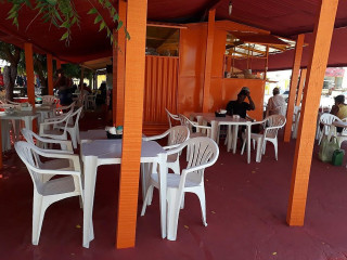 Trailer Da Irmâ E Lanchonete