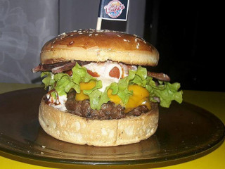 Buja's Burger