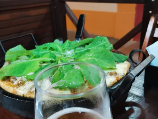 Taco Pub Pizzaria