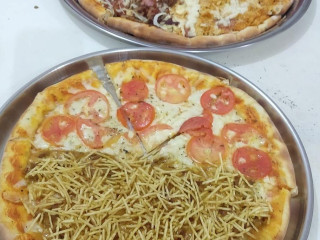 Léo Pizzaria