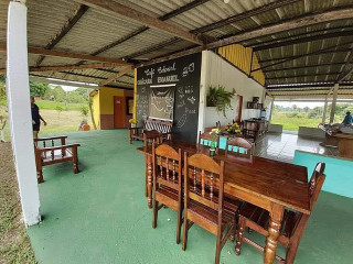 Café Da Manhã Colonial Chácara Emanuel