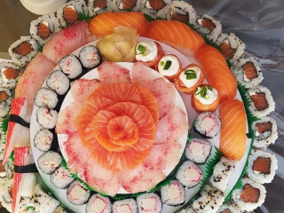 Mazegohan Sushi