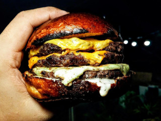 Kinder Burger