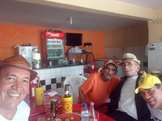 William Bar E Restaurante