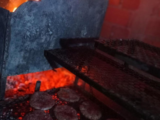 Na Brasa Burge E Bbq