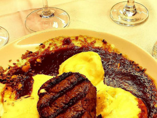 Cumbuca Café Dom Pedrito