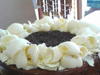 E Confeitaria Pires