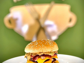 E Hamburgueria Excelência Caseira