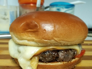 Jhonny's Burger