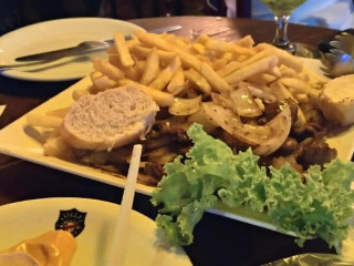Villa Europa Pub